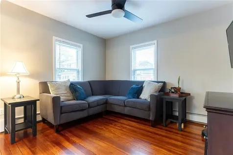 17 Oak Avenue East Providence RI 02915