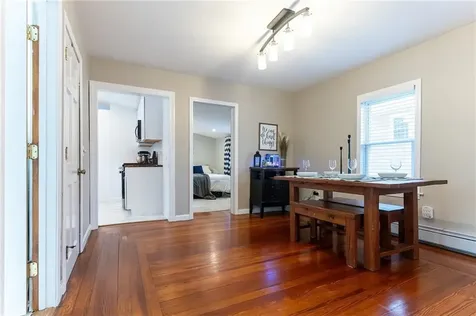 17 Oak Avenue East Providence RI 02915