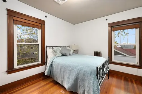 142 Ridge Street Pawtucket RI 02860