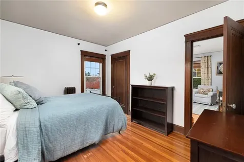 142 Ridge Street Pawtucket RI 02860