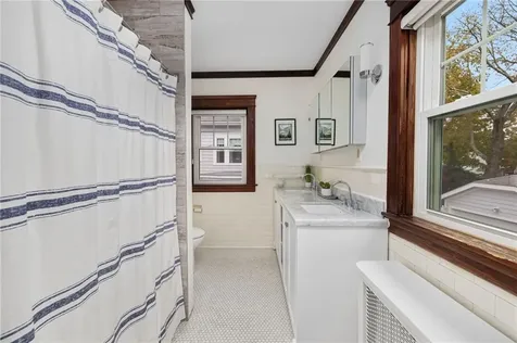 142 Ridge Street Pawtucket RI 02860