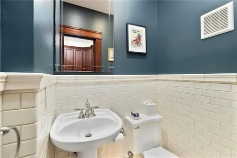 142 Ridge Street Pawtucket RI 02860