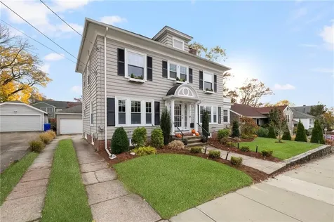 142 Ridge Street Pawtucket RI 02860