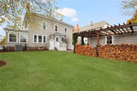 142 Ridge Street Pawtucket RI 02860