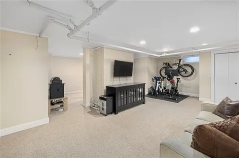 142 Ridge Street Pawtucket RI 02860