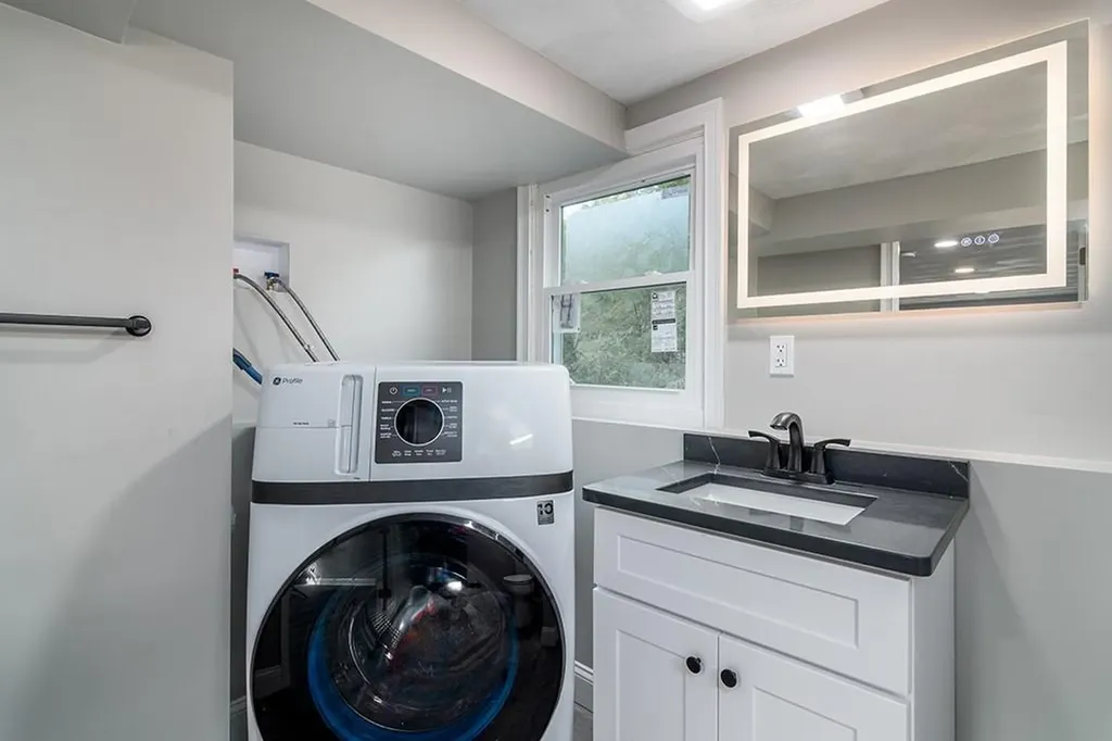 19 Nichols Lane Westerly RI 02891