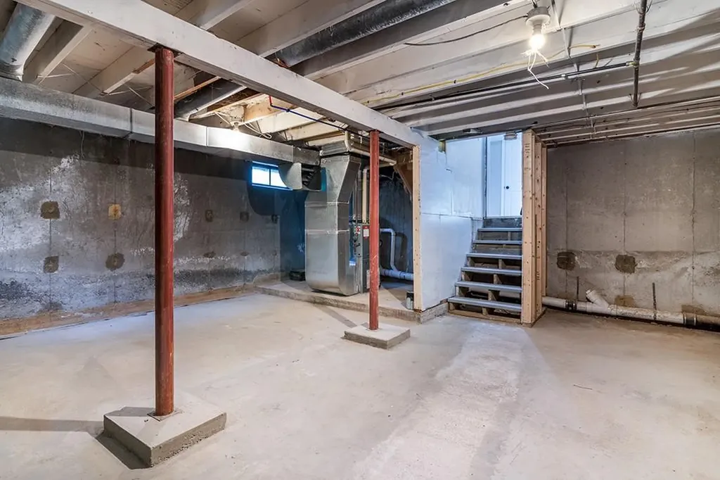 19 Nichols Lane Westerly RI 02891