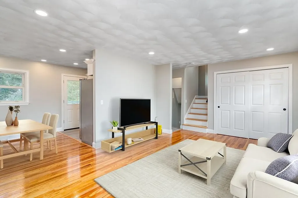 19 Nichols Lane Westerly RI 02891