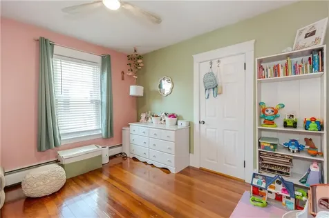 149 Oakdale Avenue Pawtucket RI 02860