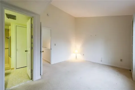 94 Windward Lane Bristol RI 02809