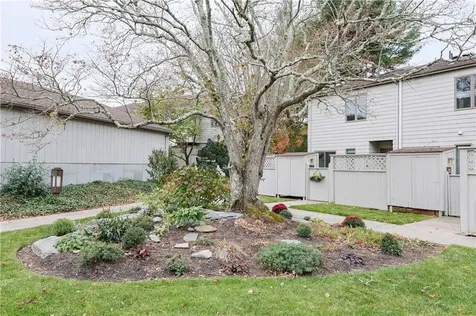 94 Windward Lane Bristol RI 02809