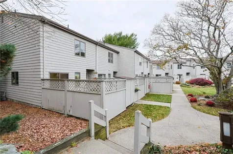 94 Windward Lane Bristol RI 02809