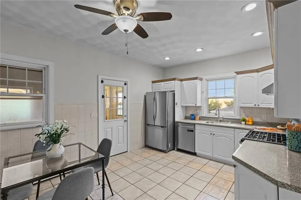 67 Armington Street Cranston RI 02905