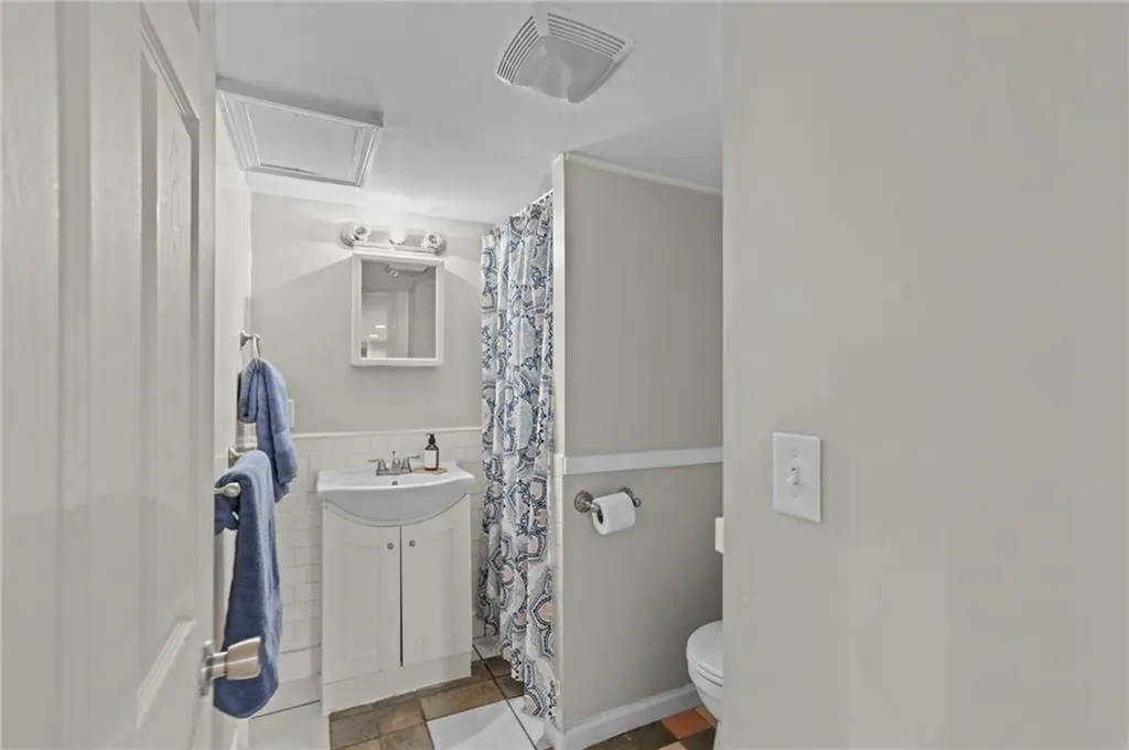 67 Armington Street Cranston RI 02905