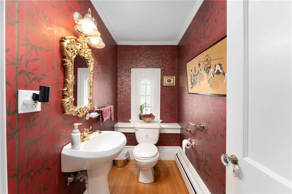 51 Columbia Avenue Cranston RI 02905