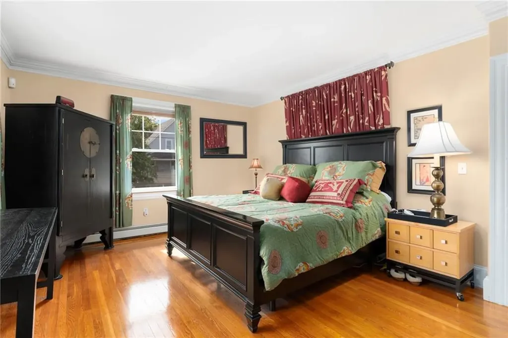 51 Columbia Avenue Cranston RI 02905