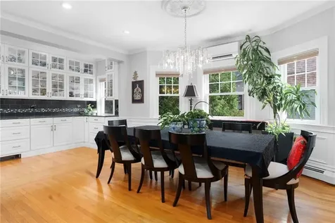 51 Columbia Avenue Cranston RI 02905