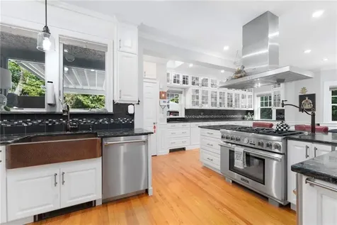 51 Columbia Avenue Cranston RI 02905