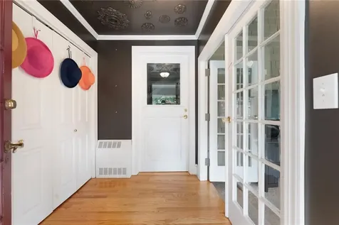 51 Columbia Avenue Cranston RI 02905