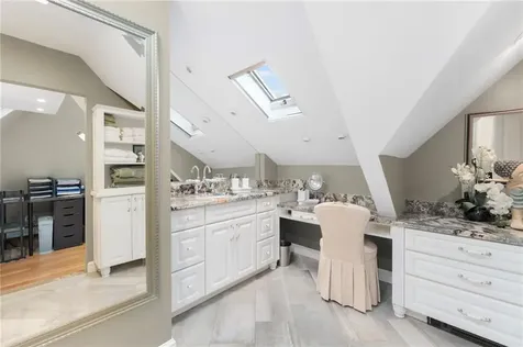 51 Columbia Avenue Cranston RI 02905