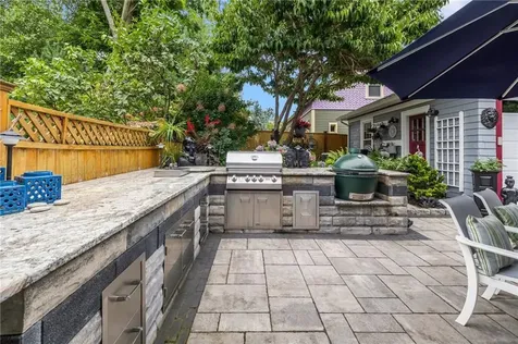 51 Columbia Avenue Cranston RI 02905