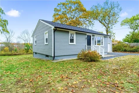 1851 W Shore Road Warwick RI 02889