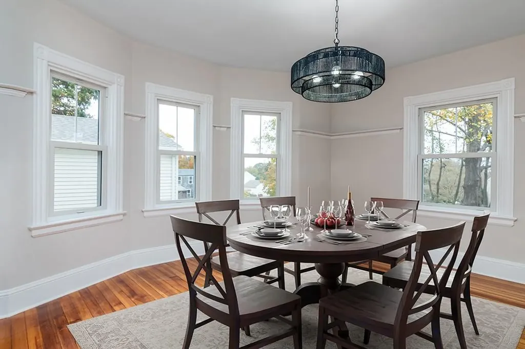 612 Warwick Neck Avenue Warwick RI 02889