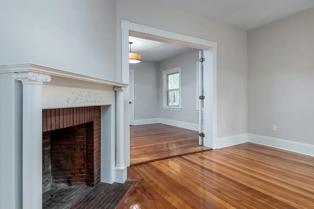 612 Warwick Neck Avenue Warwick RI 02889