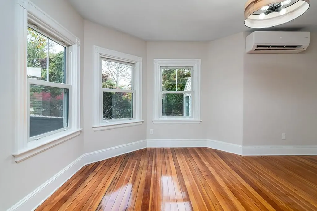 612 Warwick Neck Avenue Warwick RI 02889