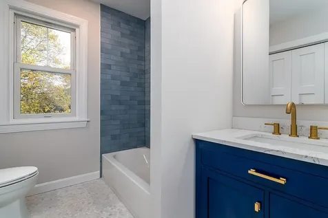 612 Warwick Neck Avenue Warwick RI 02889