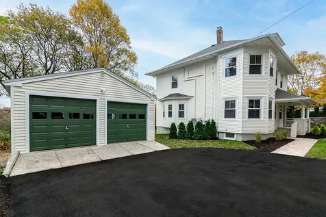 612 Warwick Neck Avenue Warwick RI 02889