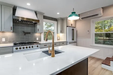 612 Warwick Neck Avenue Warwick RI 02889