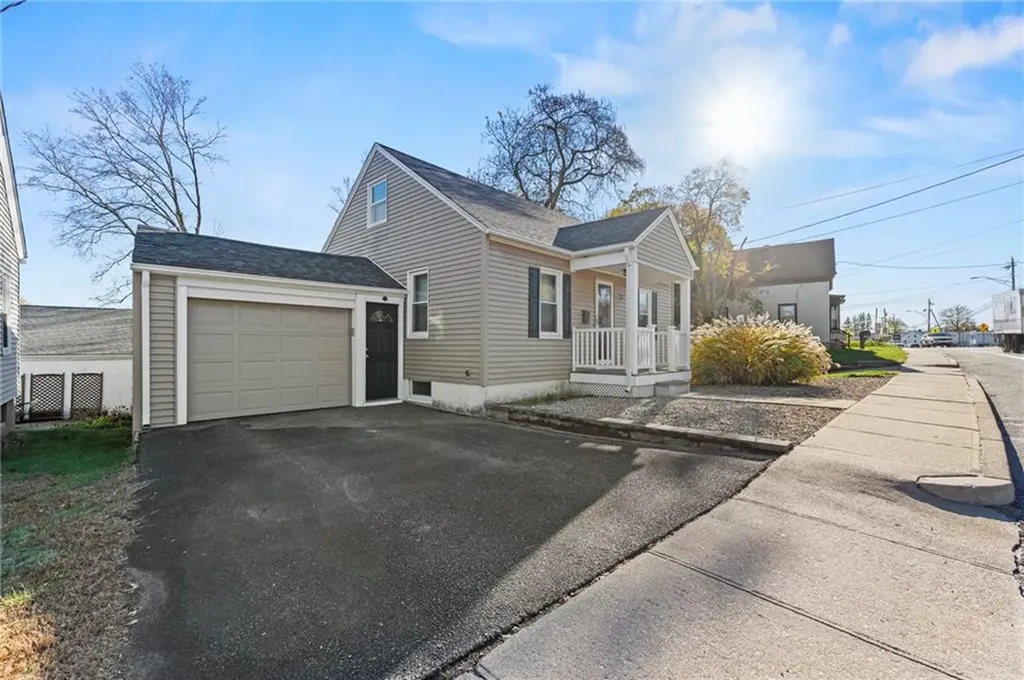 37 George Waterman Road Johnston RI 02919