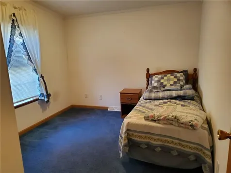 6 Giovanni Rose Court Coventry RI 02816