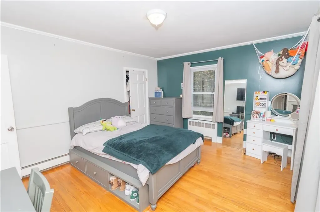 9 Farnum Avenue North Providence RI 02911