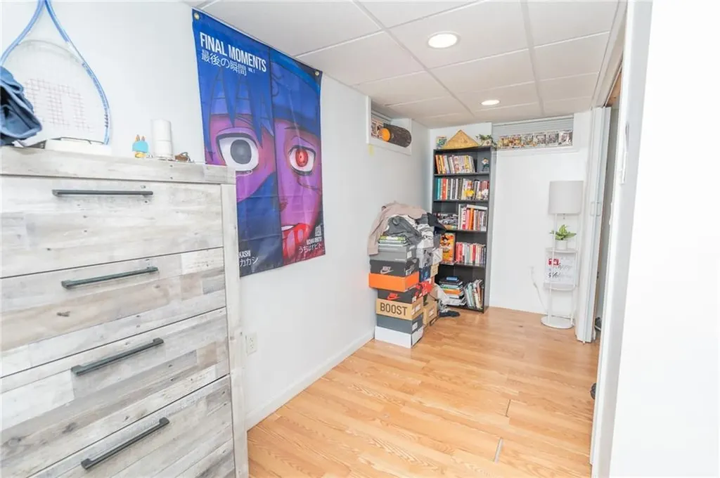 9 Farnum Avenue North Providence RI 02911