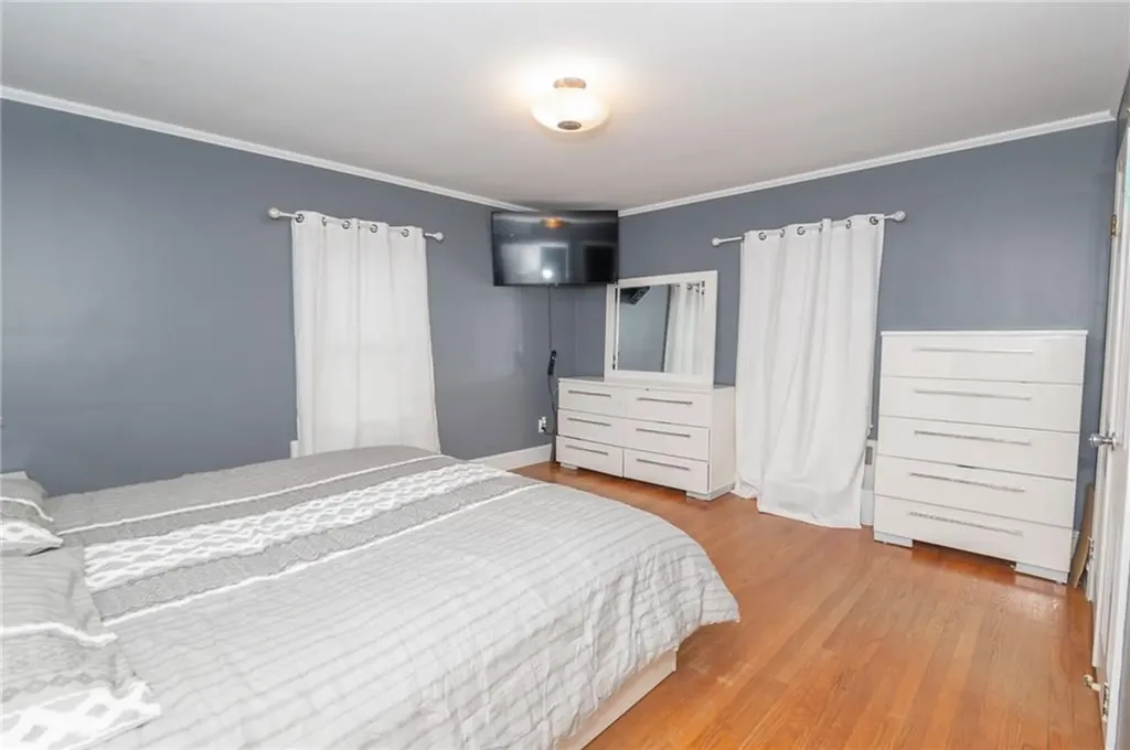 9 Farnum Avenue North Providence RI 02911