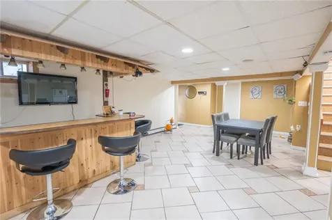 9 Farnum Avenue North Providence RI 02911