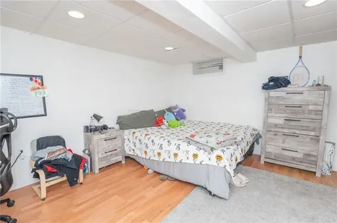 9 Farnum Avenue North Providence RI 02911