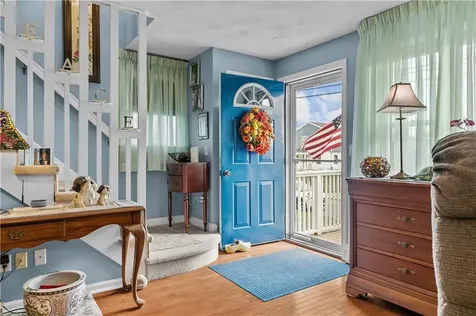 72 Rhode Island Boulevard Portsmouth RI 02871