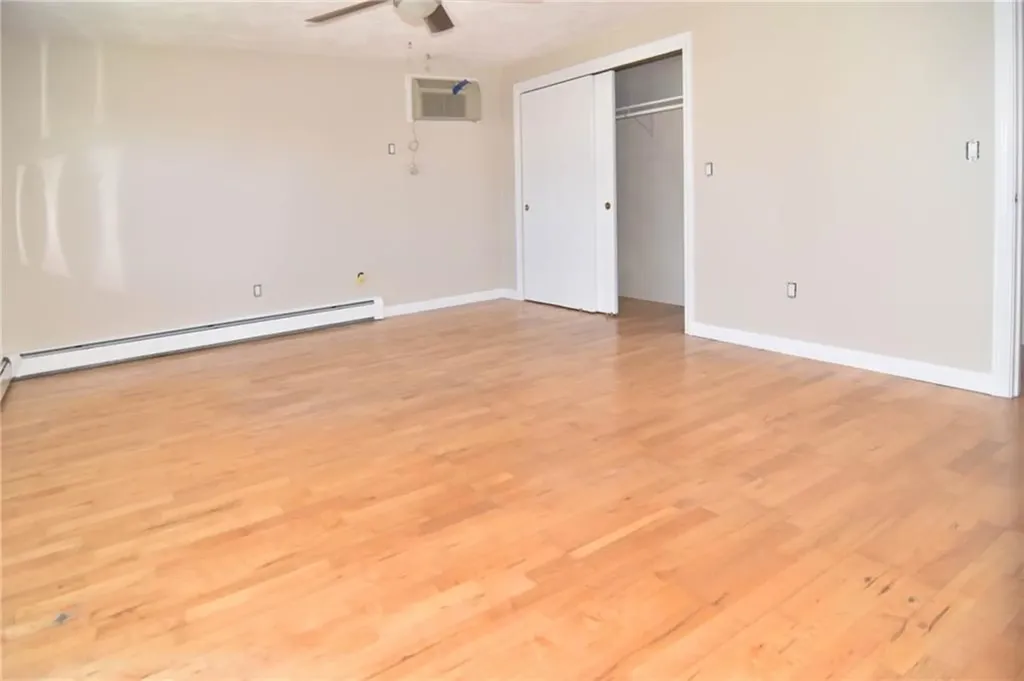 8 Coleman Street North Providence RI 02904