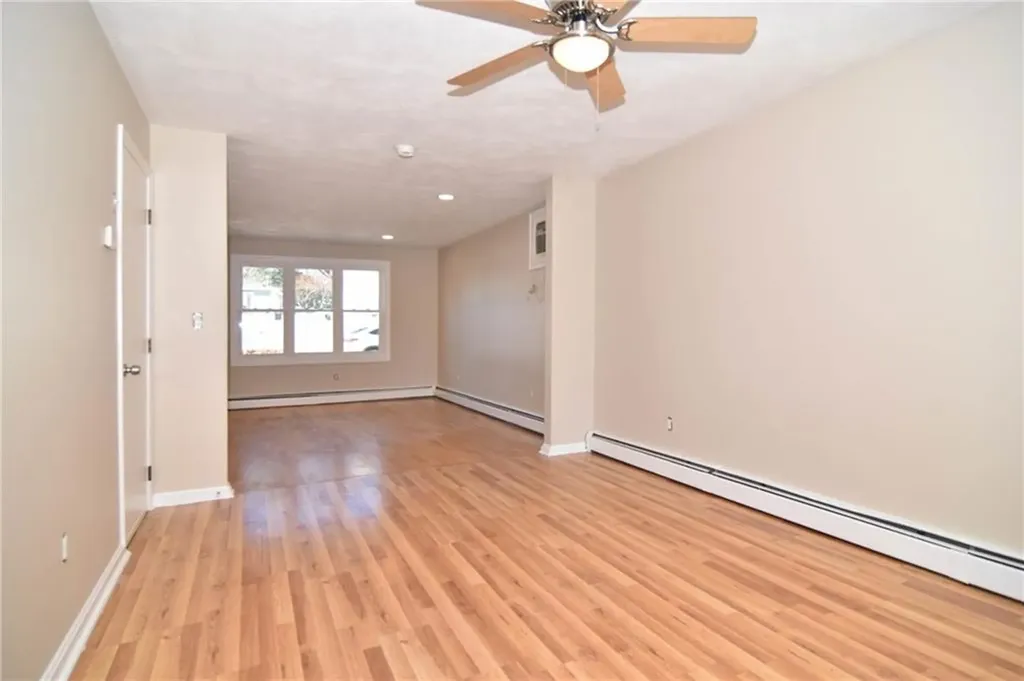 8 Coleman Street North Providence RI 02904