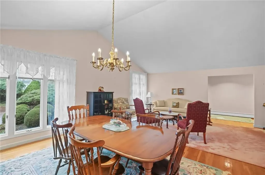 68 Riverscape Lane Tiverton RI 02878