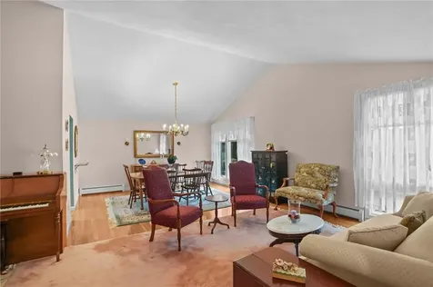 68 Riverscape Lane Tiverton RI 02878