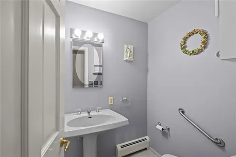 68 Riverscape Lane Tiverton RI 02878