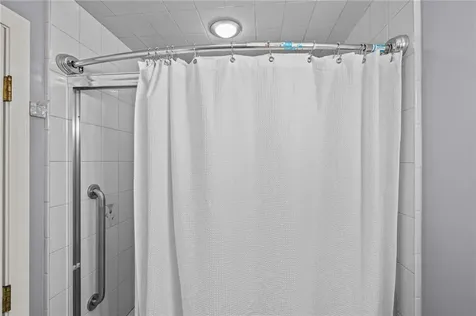 68 Riverscape Lane Tiverton RI 02878