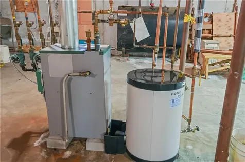 68 Riverscape Lane Tiverton RI 02878