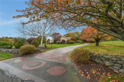 68 Riverscape Lane Tiverton RI 02878
