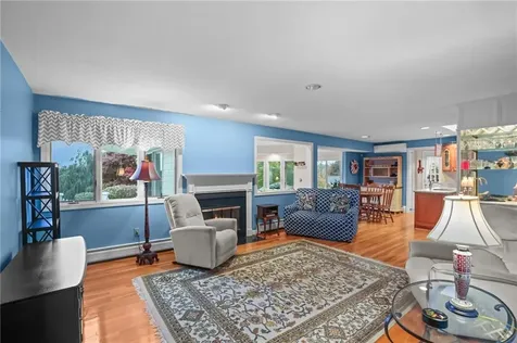 68 Riverscape Lane Tiverton RI 02878