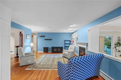 68 Riverscape Lane Tiverton RI 02878